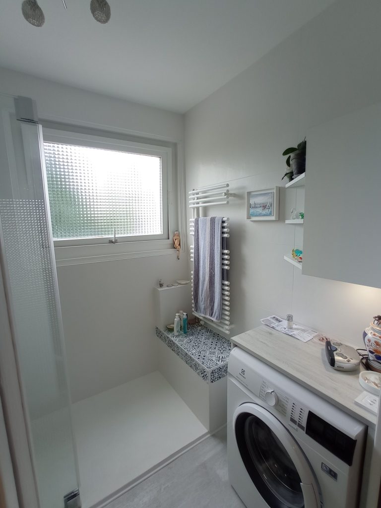 Rénovation de salle de bain et création d’un coin lave-main à Annecy