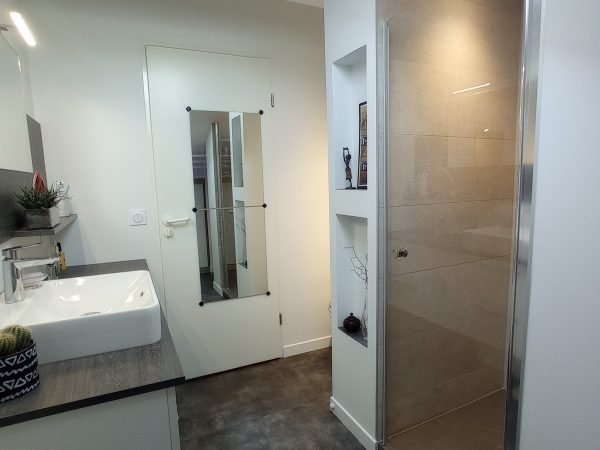 Rénovation de salle de bain à Vieugy en Haute-Savoie